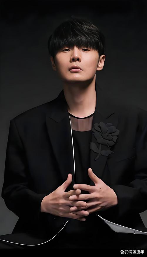 娱乐圈新闻报道_娱乐圈 新闻_整理娱乐圈新闻的书