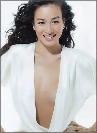 90年代香港电影美女_周星驰电影女演员_周星驰搭档过的女明星