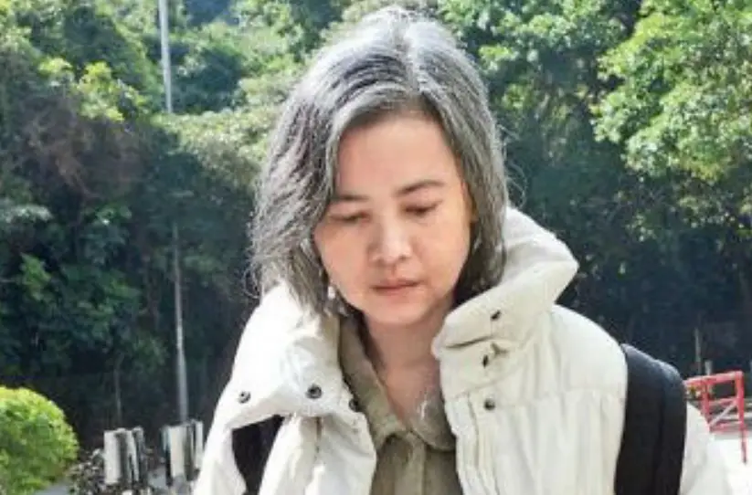 香港著名演员晚年凄凉经历_年轻时名动四方晚年却无限苍凉的演员_娱乐圈老演员凄凉