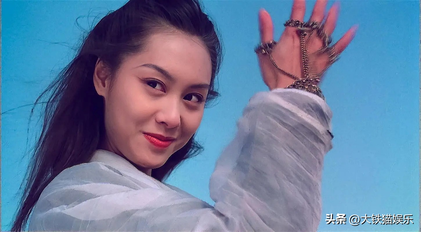 皮肤黑的女明星_离开滤镜显黑的女明星_女明星黑发